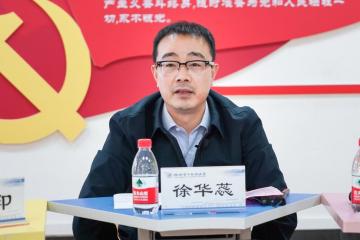 “青春践行二十大，追光逐梦新时代”​主题座谈会暨“校长午餐会”举行（图）